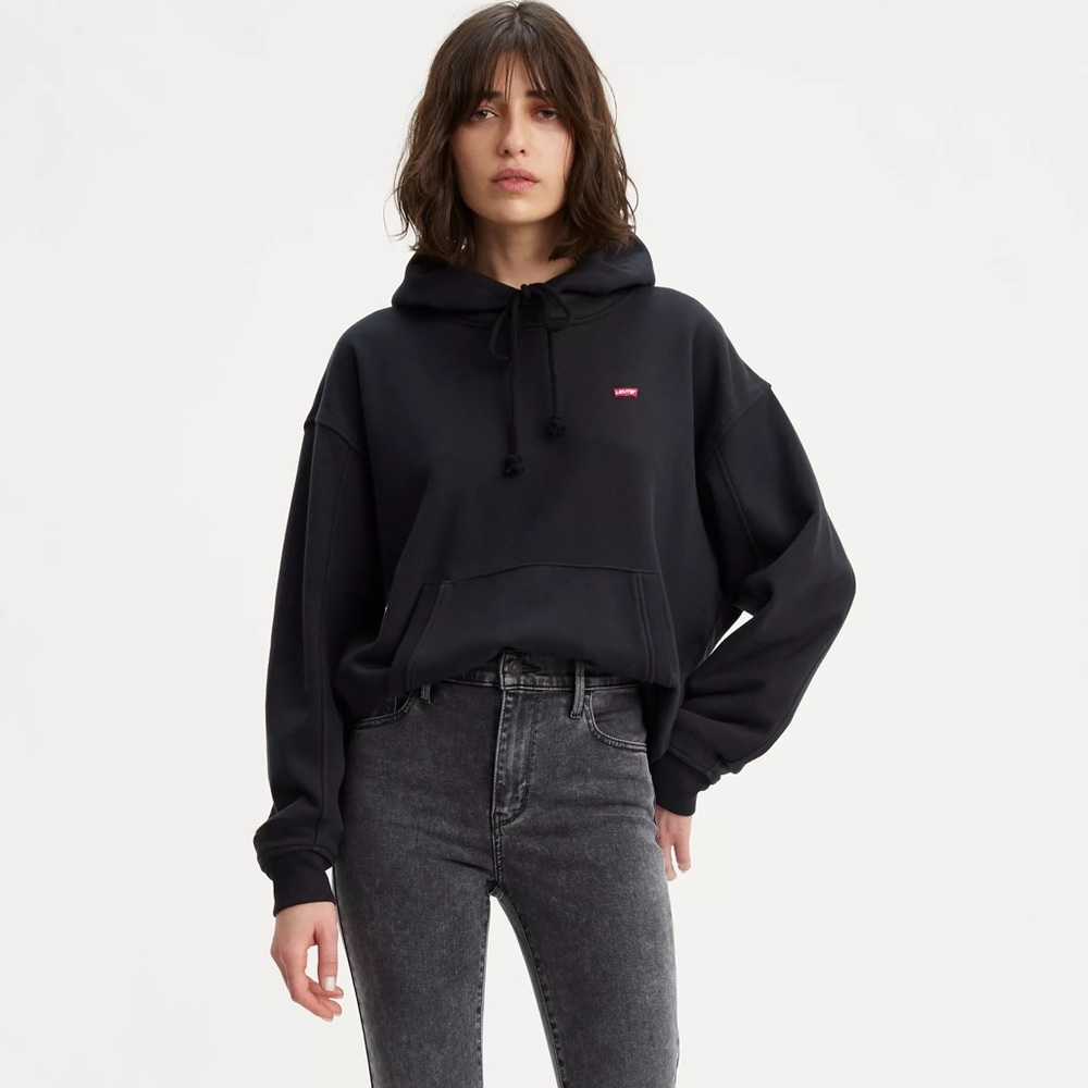 Levi black hoodie